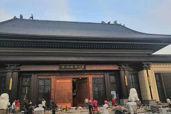 铝镁锰合金屋面板价格（铝镁锰屋面板图片）